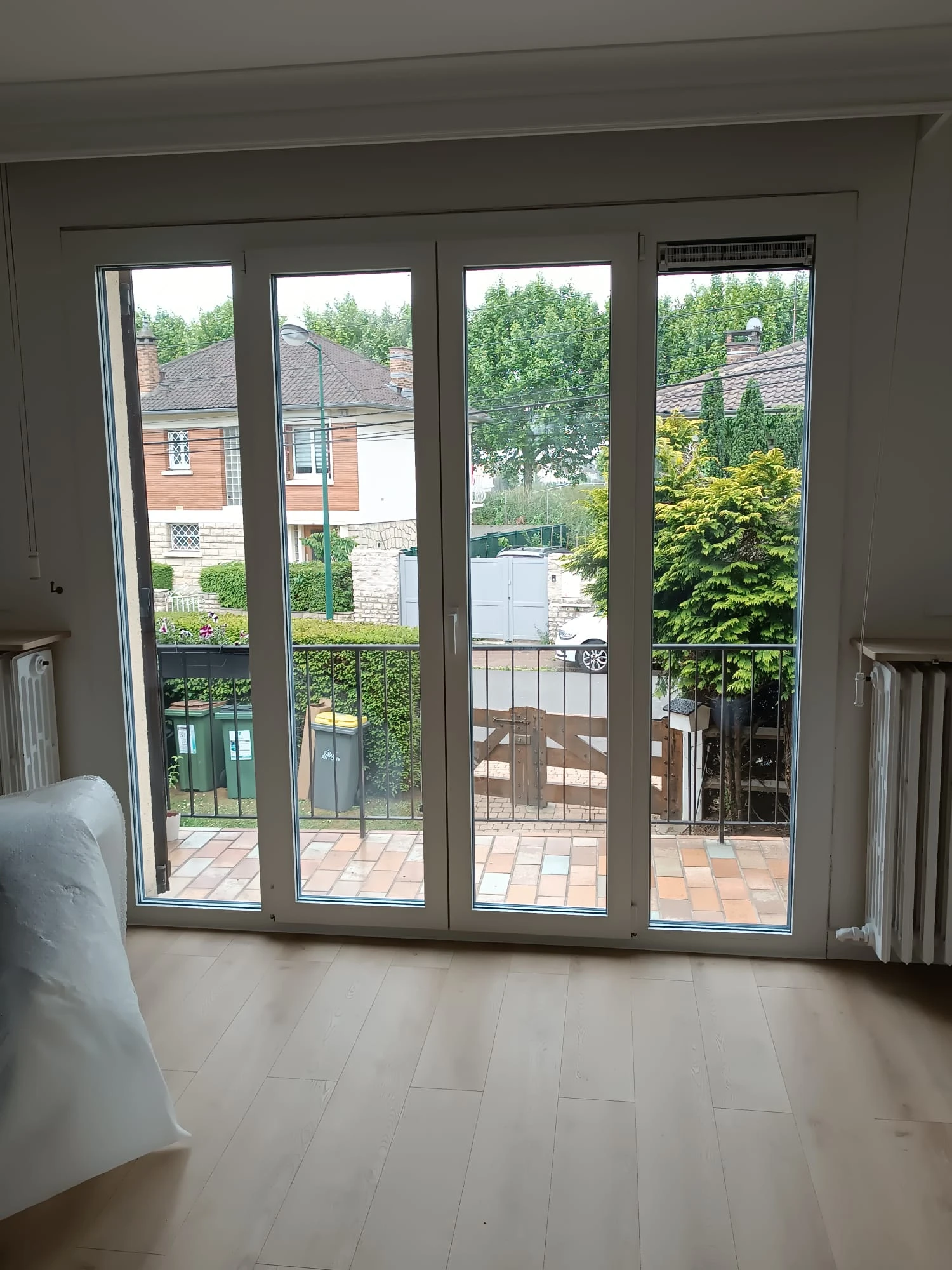 Porte fenêtre PVC Rehau premium 